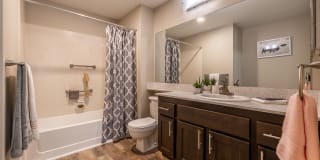 The Seasons Gallery 13