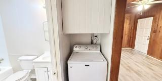 Charming 2-Bedroom Home Gallery 8