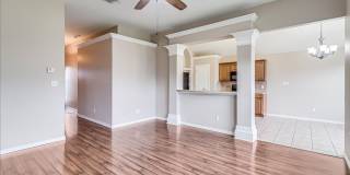 2317 Tropical Wind - 3 Bed/2 Bath - $1795month Gallery 11