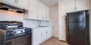 2419 S. Ridgeley Dr Gallery 1
