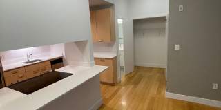 New High Rise Fenway-Back Bay Gallery 12