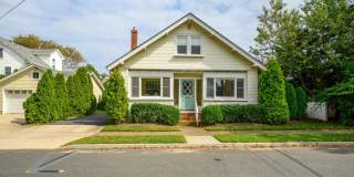 4 2nd Avenue Gallery 1