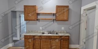 1998 E Grand Blvd Gallery 25