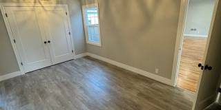 Fully Renovated 4 Bed Home w/ Fenced Backyard, W/D's in Unit. Gallery 22