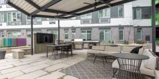 The District Gallery 17