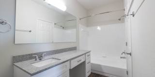 Center Point Apartments Gallery 8