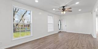 Pet Friendly Renovated Three Bedroom with Basement! Gallery 9