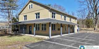 403 N Walnut Street unit: B Gallery 1