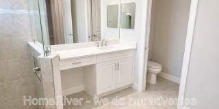 12482 SW Sunrise Lake Ter Gallery 8