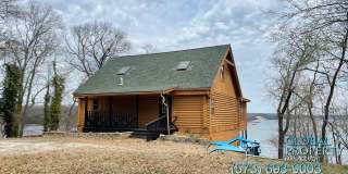 Lakefront 3 bedroom home for rent at the Lake Gallery 1