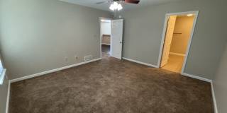 708 Chatham Court - 1 Gallery 18