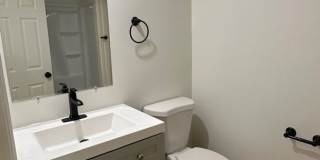 Spacious & Beautifully Updated 3BR Home with Extra Storage in Columbia Gallery 14