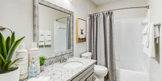 Crossroads at Arlington Apartments Gallery 6