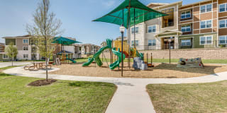 Affordable Housing - 2900 Broadmoor Gallery 16