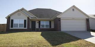 Beautiful 3 Bed 2 Bath Home with New Plank Flooring, 2 car garage and large backyard. Gallery 1