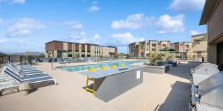 Longbow Luxury Apartments Gallery 24