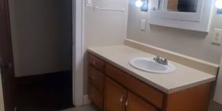 Large 3 bedroom House! Gallery 16