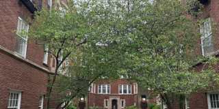 736 Hinman Avenue Gallery 1