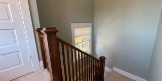 Fabulous Bankers Hill location 3 Bedroom Top-floor duplex unit Gallery 6