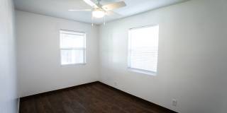 120 E Cullumber Ave Gallery 14