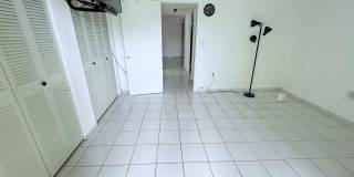 300 NW 42nd Ave Gallery 11