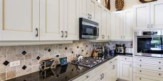 6700 Fox Hollow Drive Gallery 16