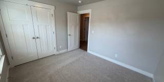 Spacious 6-Bedroom Home for Rent in Lehi Gallery 18