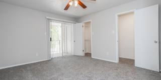 Oak Tree Village Gallery 39