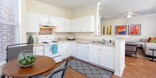 Bexley Square at Concord Mills Gallery 21