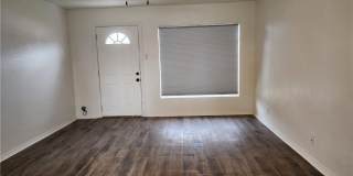 415 W Poplar Street unit: A Gallery 3