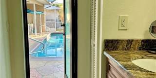 3766 SE 6th Avenue Gallery 18