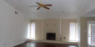 Large bedrooms, located on West side of town Gallery 4