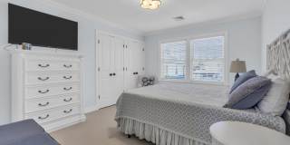 420 Tuttle Avenue Gallery 28