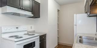 Raintree Apartments Gallery 16