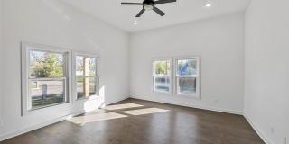 3222 Travis Street Gallery 7