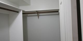 Beautifully upgraded 1 bedroom end unit! Beautifully upgraded 1 bedroom end unit! Gallery 7