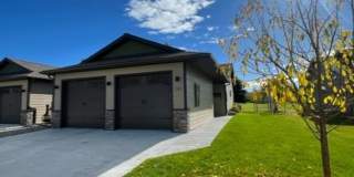 Golf Course Living on Village Greens- Bedroom plus Den/2 Bath Single Story with 2 Car Garage Gallery 1