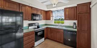 14995 Rivers Edge Court Gallery 6