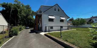513 CEDAR Avenue Gallery 1