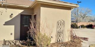 Beautiful Furnished Casita in Hurricane-All Linens and Kitchen, Bath Essentials Included- Just move in! Gallery 31