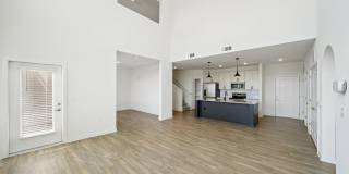 Colina Hillside Gallery 79