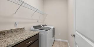 16280 Oakview Drive Gallery 24