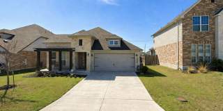Elegant & Inviting 4-Bedroom Retreat with Open-Concept Living in Temple Gallery 1