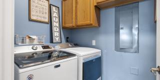 204 Sandstone St Gallery 92