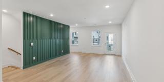 Three-story townhome offers a spacious layout with 3 BR and 3.5 bathroom in Nashville Gallery 3