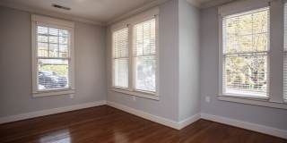 525 East Apartments Gallery 55