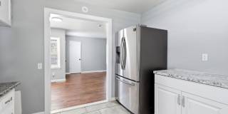 Charming 4-bedroom, 1.5-bath home available now Gallery 17