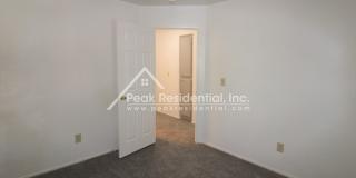 Updated 3bd/2.5ba West Sacramento Home with 2 Car Garage Gallery 29