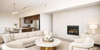 The Elysian Gallery 364