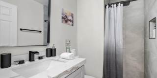 2571 Vegas Valley Drive Gallery 28